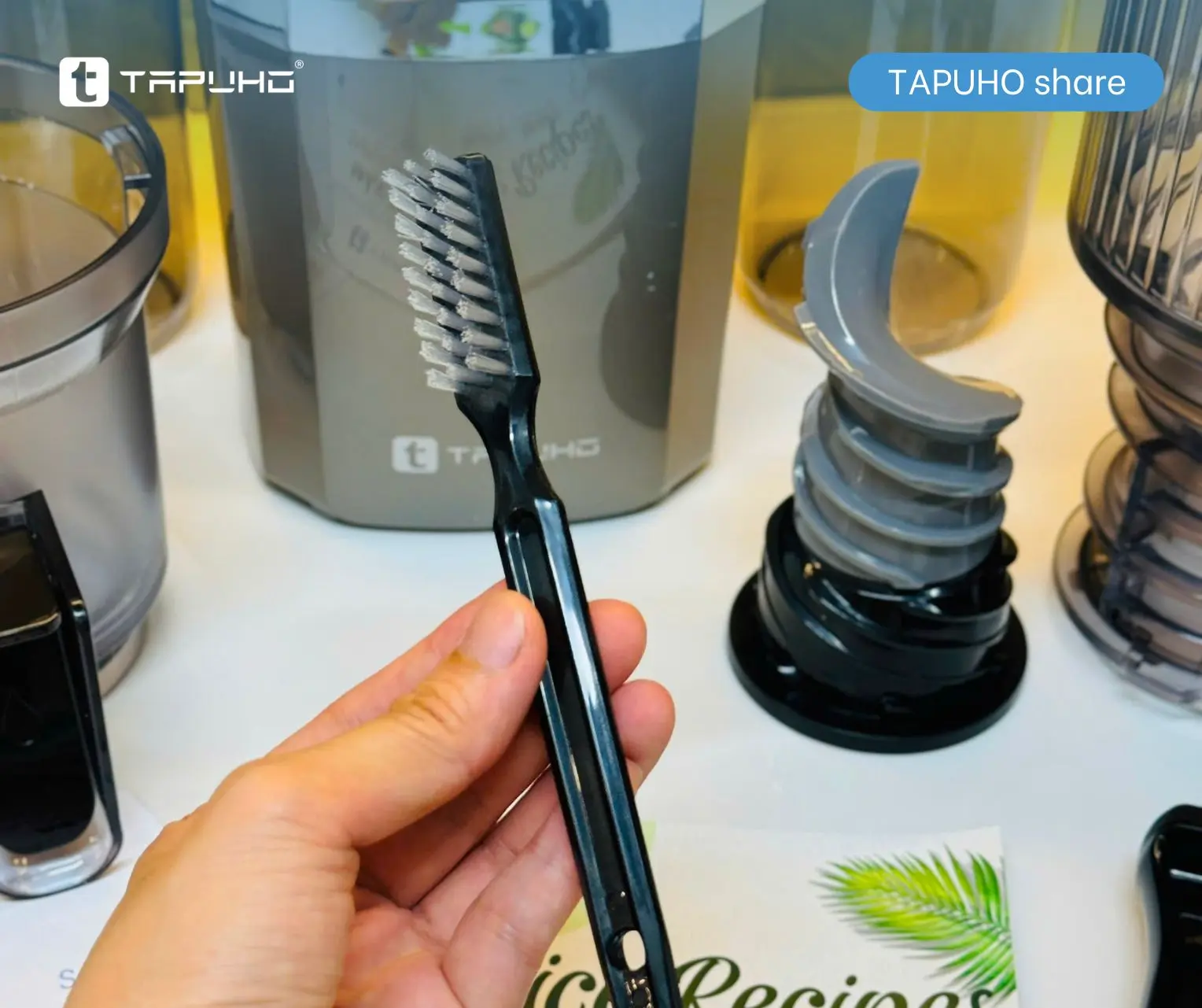 Hướng dẫn vệ sinh máy ép trái cây (1)